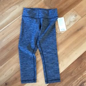 Lulu Lemon crop pants